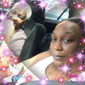 Meet your Posher, Candice